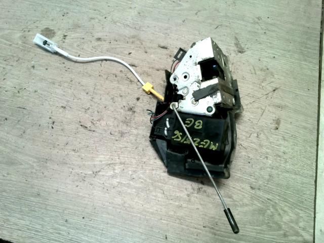 bontott BMW 5 E39 Bal első Ajtózár