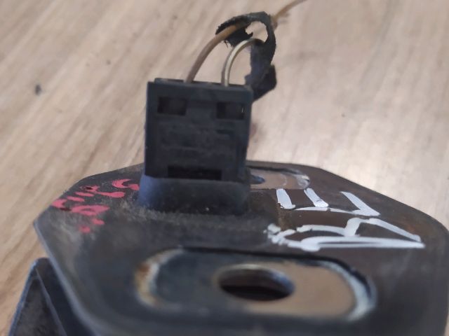 bontott BMW 5 E39 Bal első Ajtózár