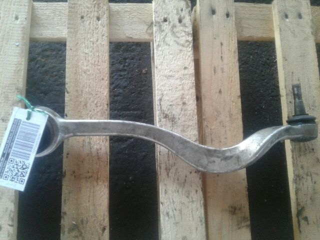 bontott BMW 5 E39 Bal első Alsó Első Lengőkar