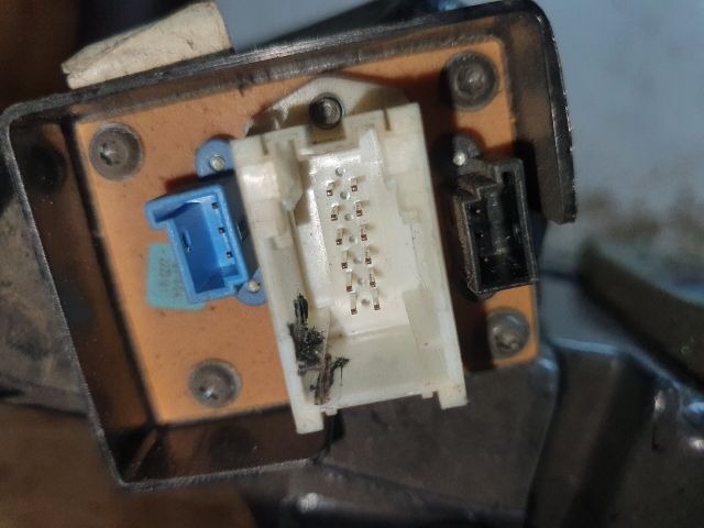 bontott BMW 5 E39 Bal első Hangszóró