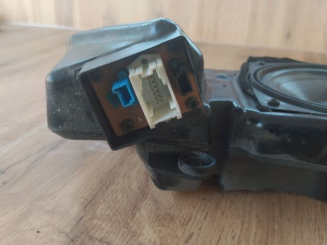 bontott BMW 5 E39 Bal első Hangszóró