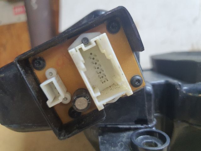 bontott BMW 5 E39 Bal első Hangszóró