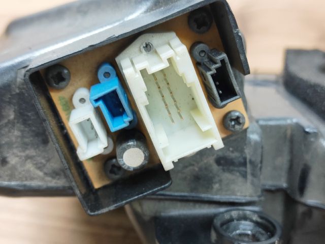 bontott BMW 5 E39 Bal első Hangszóró