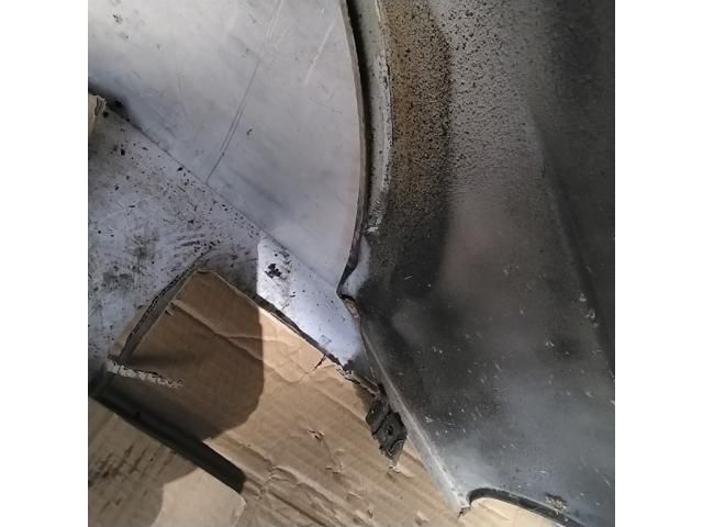 bontott BMW 5 E39 Bal első Sárvédő