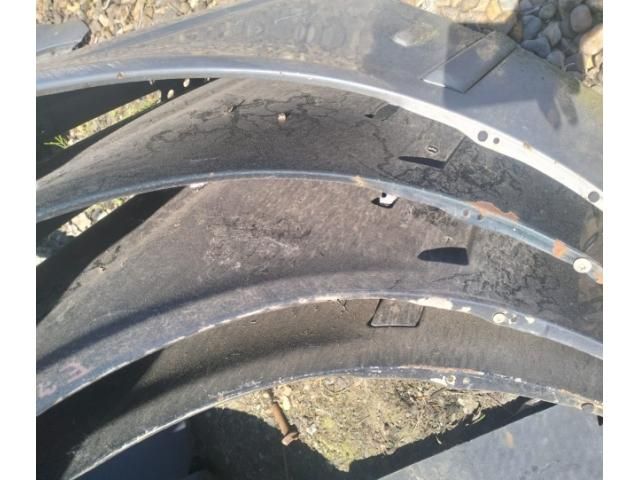 bontott BMW 5 E39 Bal első Sárvédő