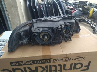 bontott BMW 5 E39 Bal Fényszóró