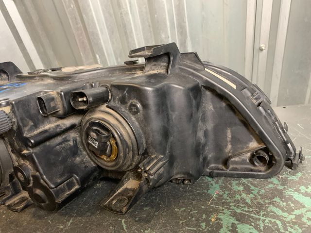 bontott BMW 5 E39 Bal Fényszóró