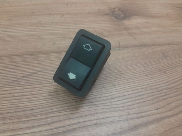 bontott BMW 5 E39 Bal hátsó Ablakemelő Kapcsoló