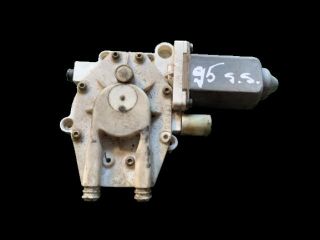 bontott BMW 5 E39 Bal hátsó Ablakemelő Motor