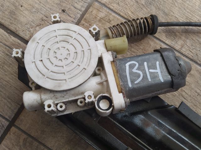 bontott BMW 5 E39 Bal hátsó Ablakemelő Szerkezet (Elektromos)