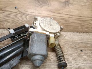 bontott BMW 5 E39 Bal hátsó Ablakemelő Szerkezet (Elektromos)