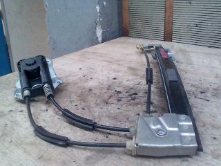 bontott BMW 5 E39 Bal hátsó Ablakemelő Szerkezet (Mechanikus)