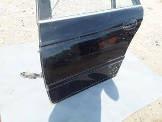 bontott BMW 5 E39 Bal hátsó Ajtó (Részeivel)