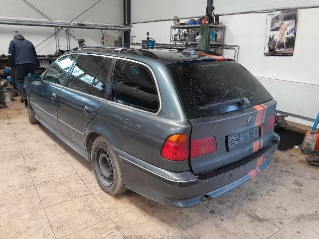 bontott BMW 5 E39 Bal hátsó Ajtó (Üres lemez)