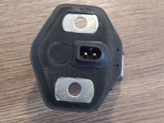 bontott BMW 5 E39 Bal hátsó Ajtózár