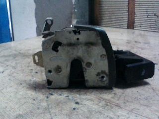 bontott BMW 5 E39 Bal hátsó Ajtózár