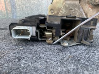 bontott BMW 5 E39 Bal hátsó Ajtózár