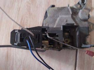 bontott BMW 5 E39 Bal hátsó Ajtózár