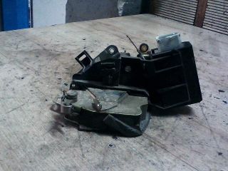 bontott BMW 5 E39 Bal hátsó Ajtózár