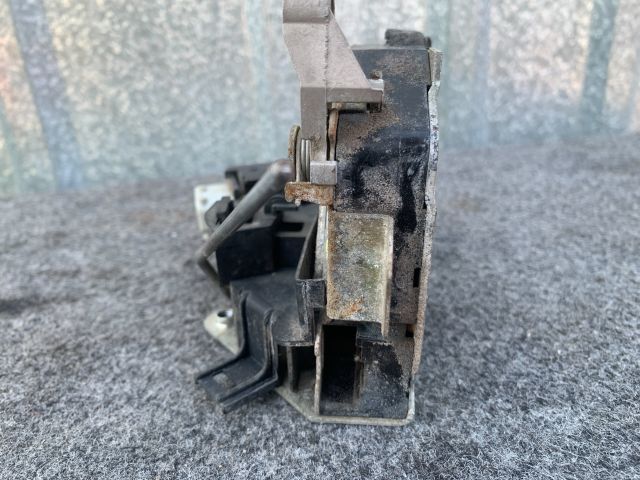 bontott BMW 5 E39 Bal hátsó Ajtózár