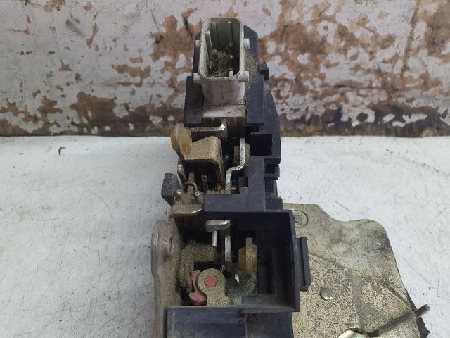 bontott BMW 5 E39 Bal hátsó Ajtózár