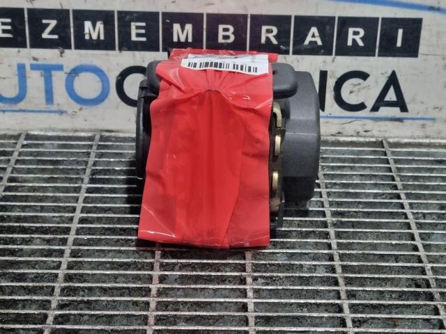 bontott BMW 5 E39 Bal hátsó Biztonsági Öv