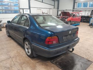 bontott BMW 5 E39 Bal hátsó Fixüveg (Ajtóban)