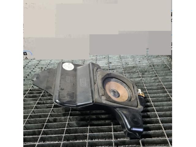 bontott BMW 5 E39 Bal hátsó Hangszóró