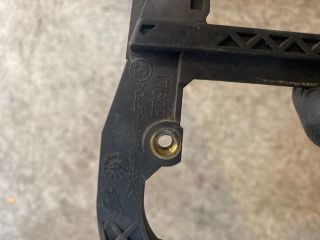 bontott BMW 5 E39 Bal hátsó Külső Kilincsfészek