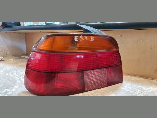 bontott BMW 5 E39 Bal Hátsó Lámpa