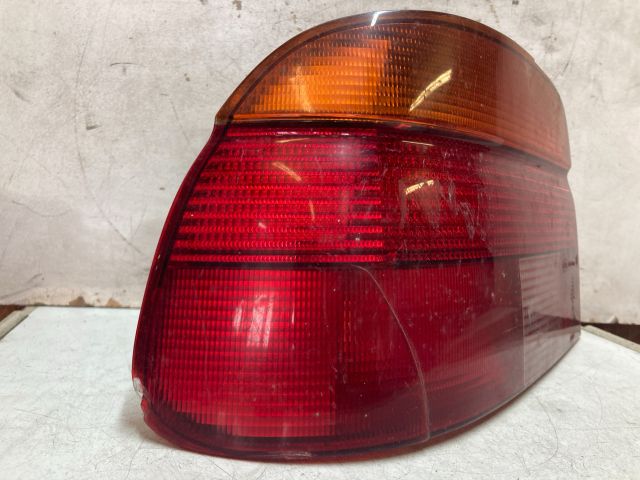 bontott BMW 5 E39 Bal Hátsó Lámpa