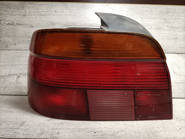 bontott BMW 5 E39 Bal Hátsó Lámpa