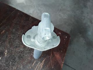 bontott BMW 5 E39 Bal hátsó Lökhárító Merevítő (Fém)