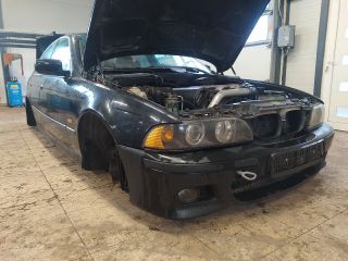 bontott BMW 5 E39 Bal hátsó Vízlehúzó Gumicsík