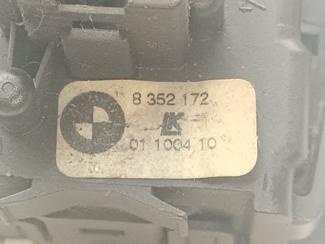 bontott BMW 5 E39 Bal Kormánykapcsoló Irányjelző