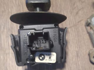 bontott BMW 5 E39 Bal Kormánykapcsoló Irányjelző