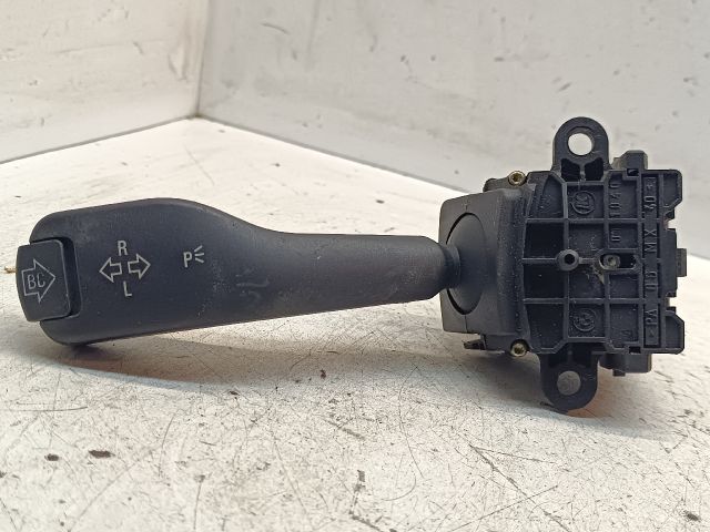 bontott BMW 5 E39 Bal Kormánykapcsoló Irányjelző