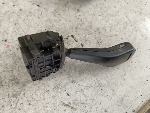 bontott BMW 5 E39 Bal Kormánykapcsoló Irányjelző