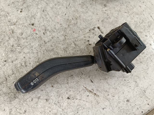 bontott BMW 5 E39 Bal Kormánykapcsoló Irányjelző