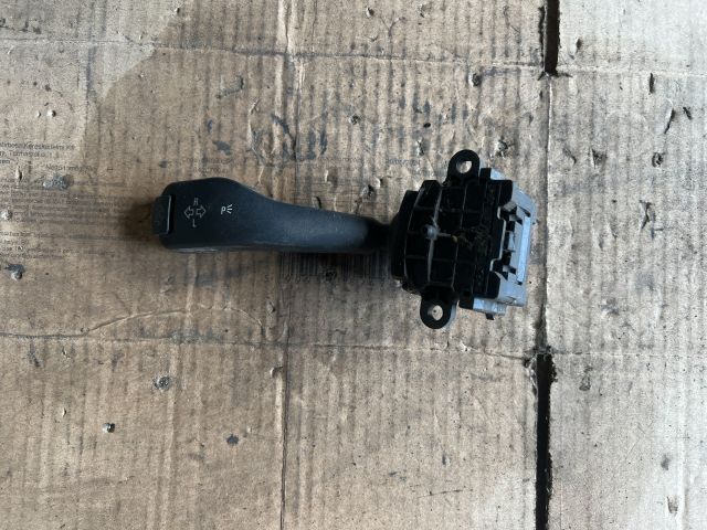 bontott BMW 5 E39 Bal Kormánykapcsoló Irányjelző