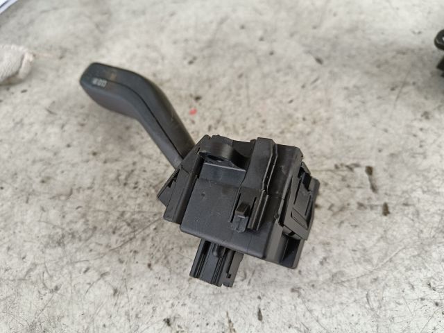 bontott BMW 5 E39 Bal Kormánykapcsoló Irányjelző