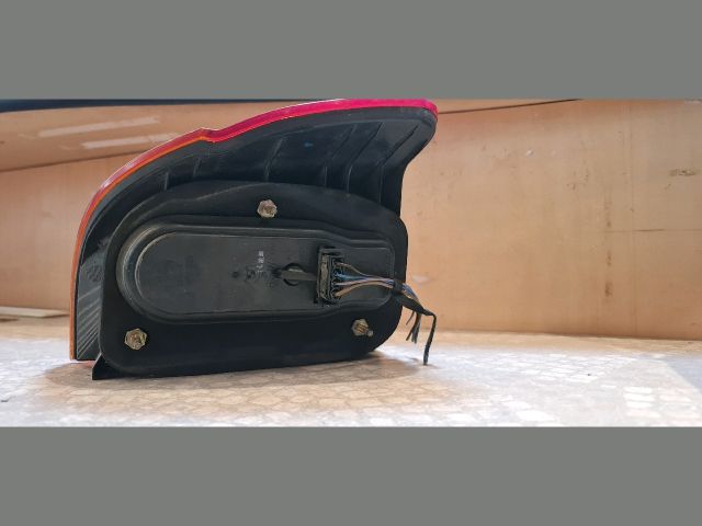 bontott BMW 5 E39 Bal Külső Hátsó Lámpa