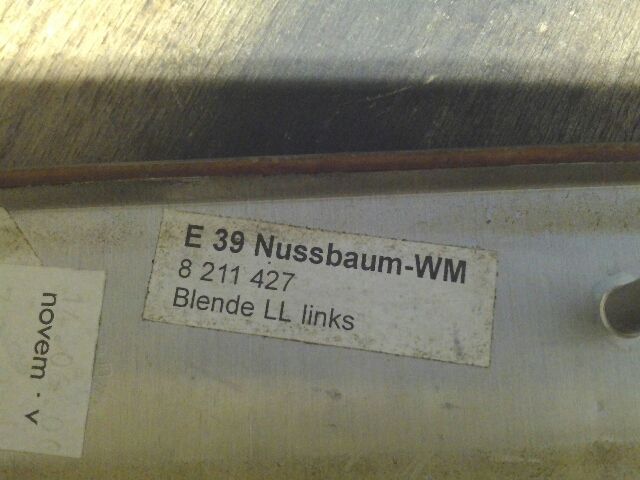 bontott BMW 5 E39 Bal Műszerfal Díszléc