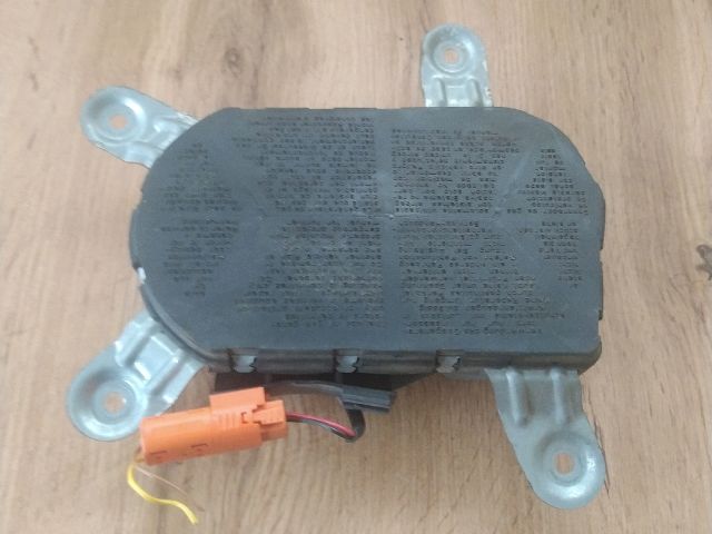 bontott BMW 5 E39 Bal Oldallégzsák