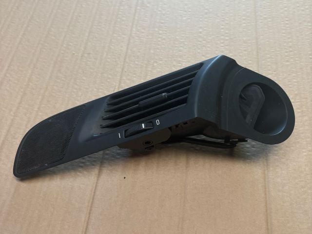 bontott BMW 5 E39 Bal Szellőző