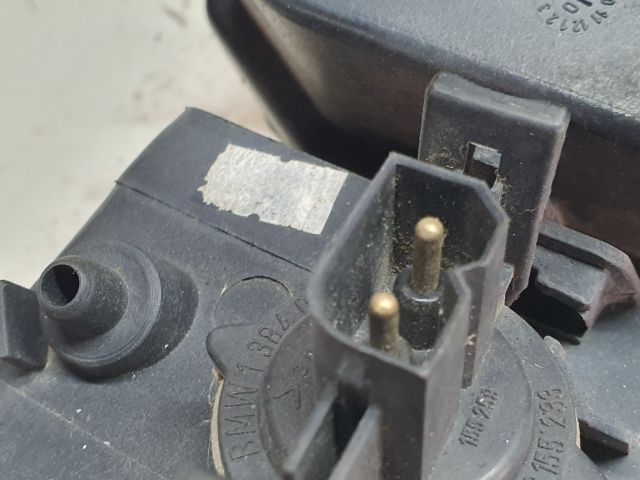 bontott BMW 5 E39 Bal Xenon Fényszóró