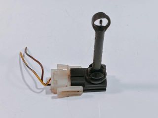 bontott BMW 5 E39 Belső Hőmérséklet Érzékelő