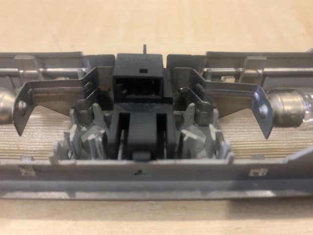 bontott BMW 5 E39 Beltér Világítás Hátsó