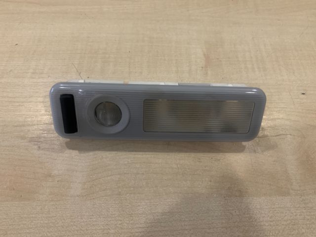 bontott BMW 5 E39 Beltér Világítás Hátsó