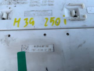 bontott BMW 5 E39 Biztosítéktábla Doboz